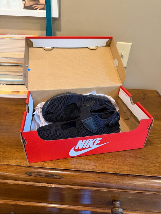 Nike Shoes - Nike Mesh Air Rifts (Size 7)